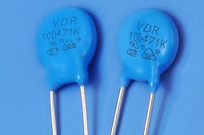 10D Series/Varistors